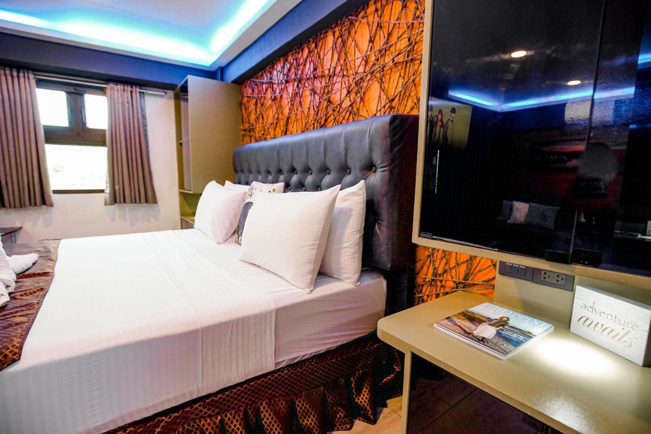 Clockworkorange Luxury Suites 4-Minutes Away To Airport Lapu-Lapu City Eksteriør billede