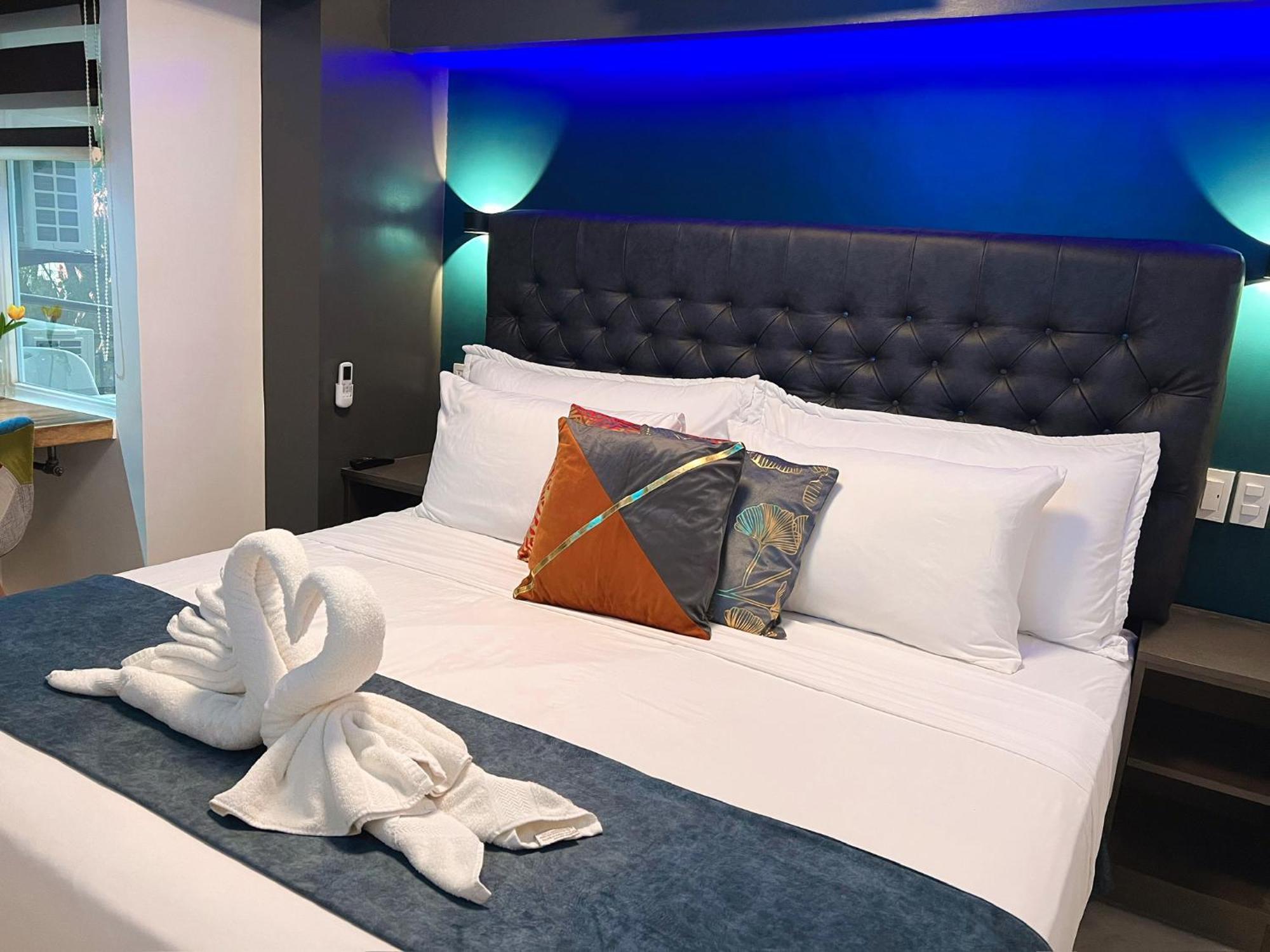 Clockworkorange Luxury Suites 4-Minutes Away To Airport Lapu-Lapu City Eksteriør billede